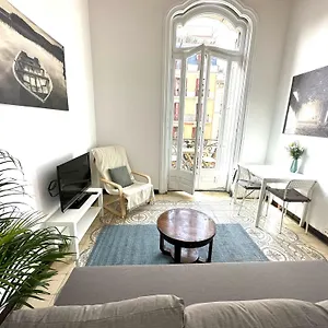 Barcelona Central Apartments , Barcelona España